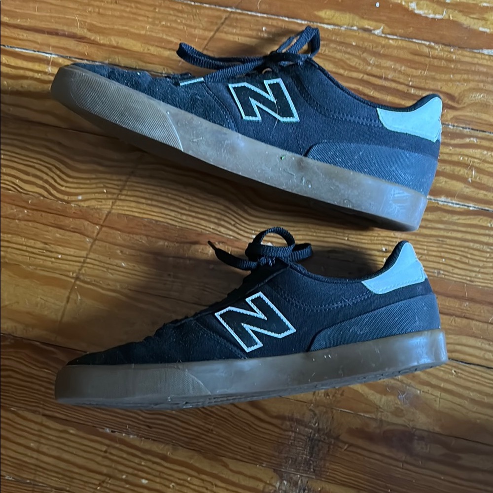 New Balance 272 Black Sneakers Athletic Low-Top